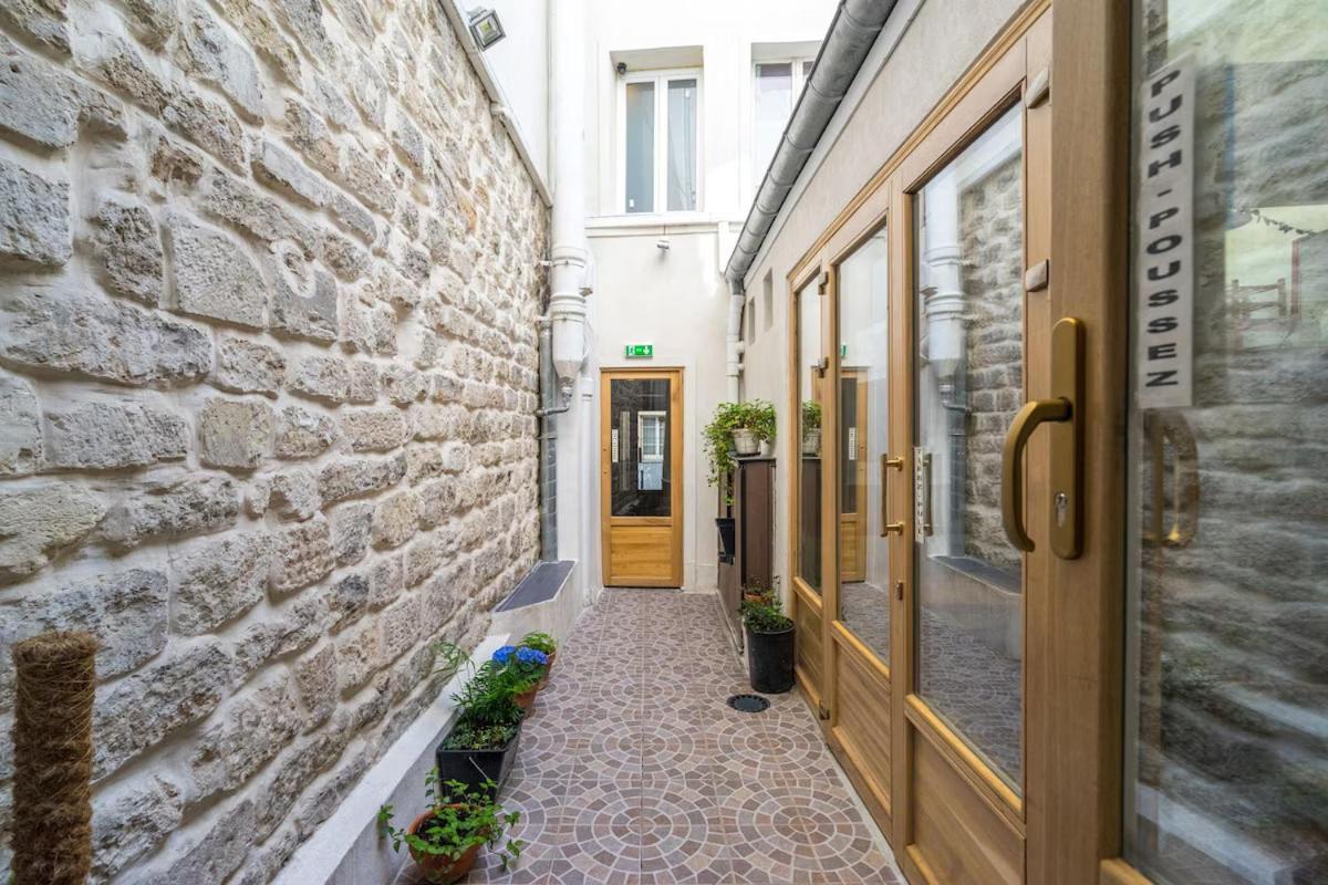 Hotel Clermont Montmartre Paříž Exteriér fotografie